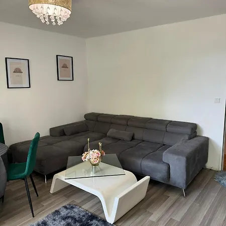 Messe Oase Komfortable Wohnung - Messe Fusslaeufig Hannover Eksteriør billede